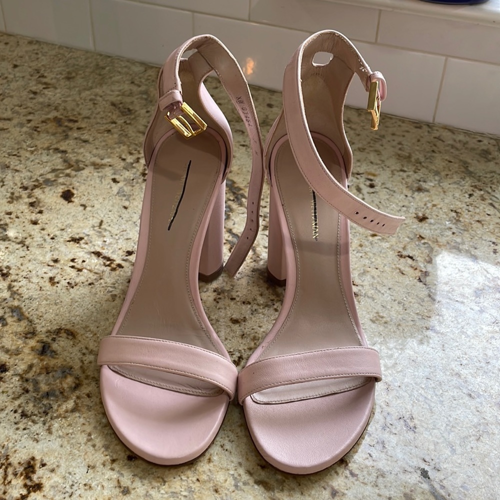 Stuart Weitzman nearly nude 7M